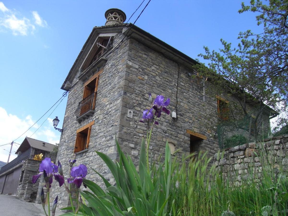 Casa Ortiz Apartment Nerin ภายนอก รูปภาพ