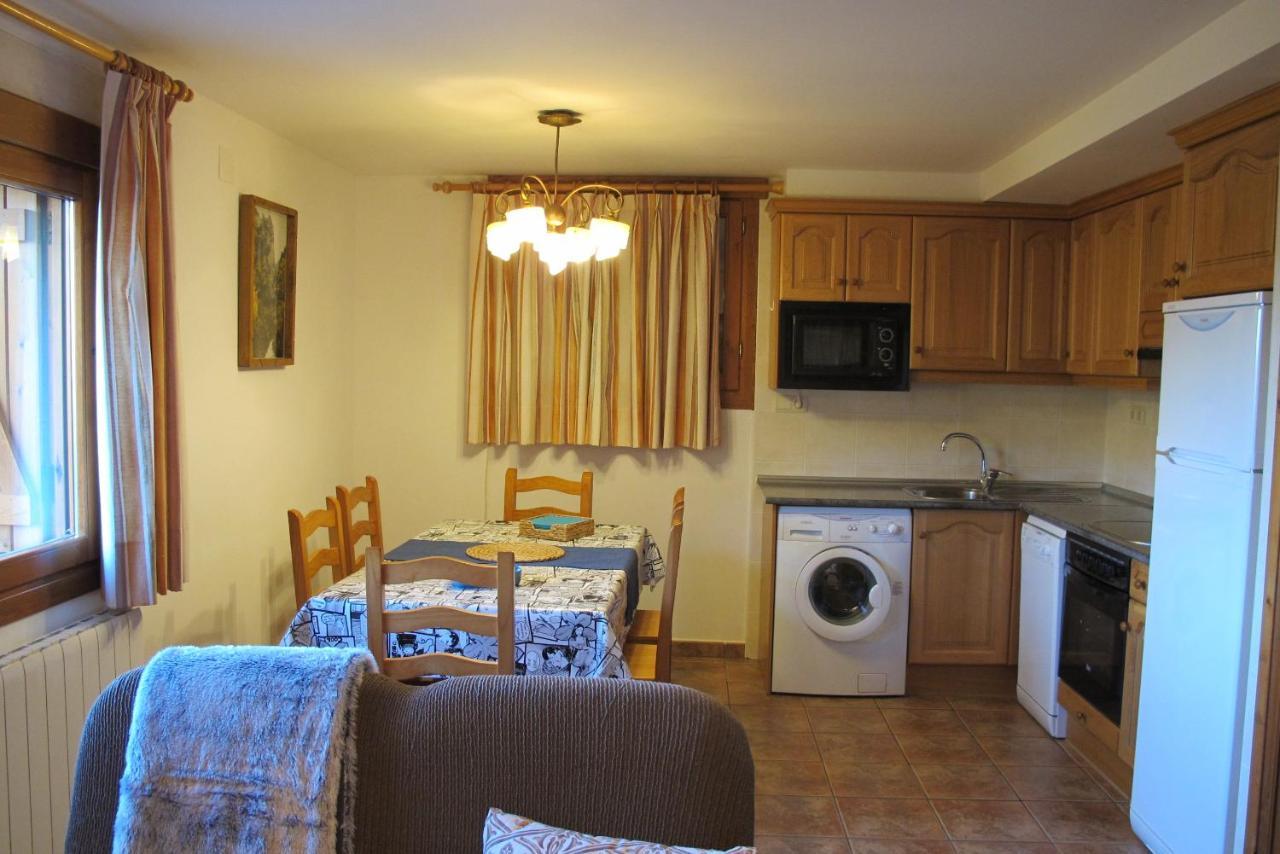 Casa Ortiz Apartment Nerin ภายนอก รูปภาพ